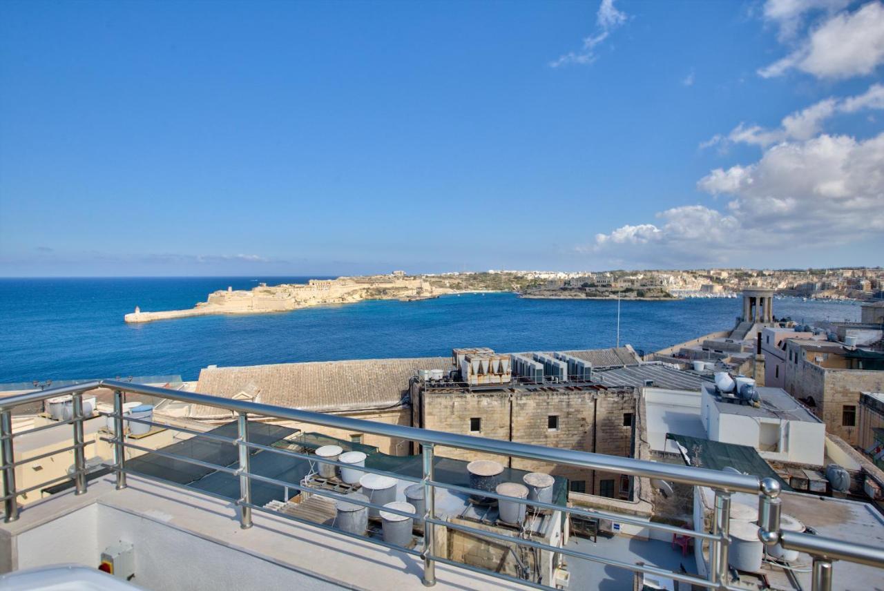 Valletta Luxury 4-Bedroom Duplex With Stunning Sea Views Private Terrace And Jacuzzi Zewnętrze zdjęcie